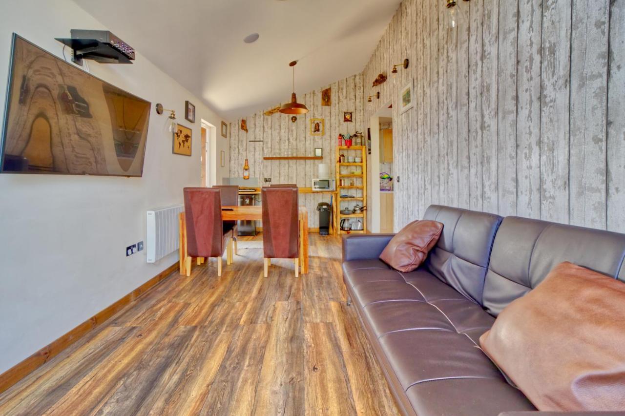 Braeside Cabin Apartment Clackmannan Exterior photo
